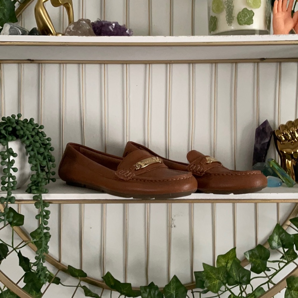 Calvin Klein Women’s tan Loafers